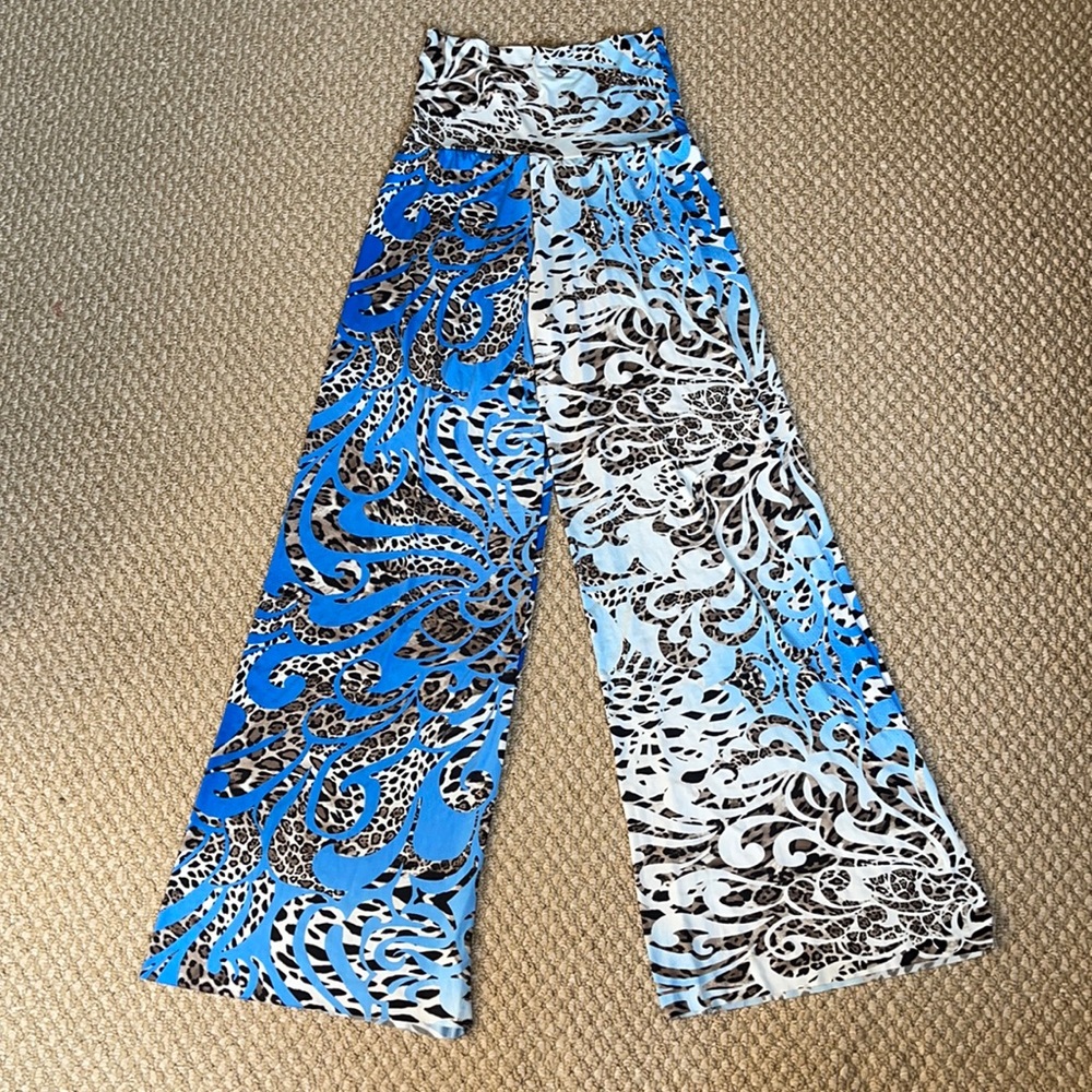 Silk Animal Print Plaza Pants/ Size Small